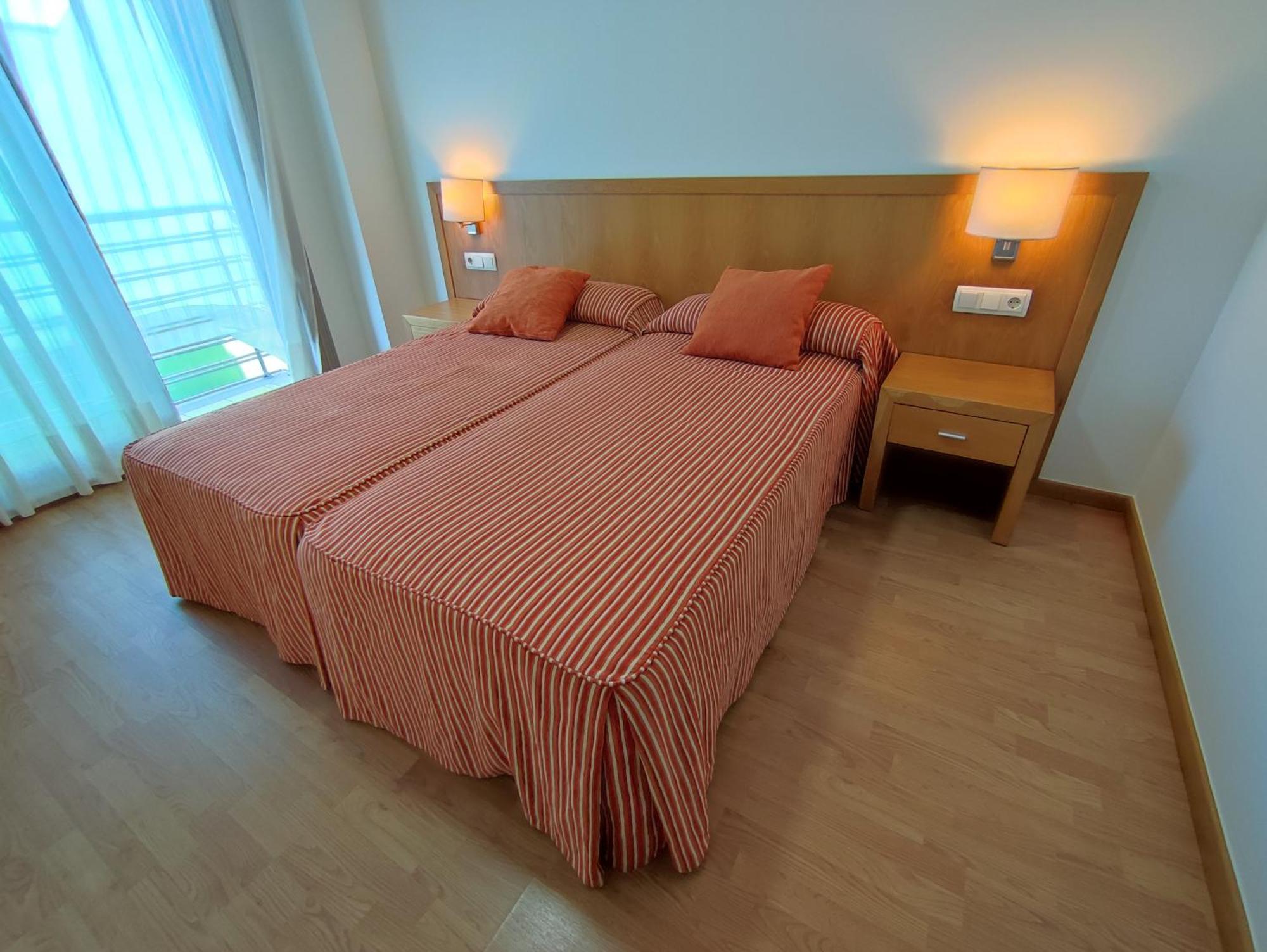 Apartamentos Marsil مونتالبو المظهر الخارجي الصورة